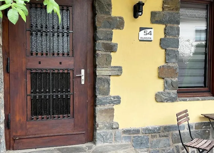 Urlaub In Der Eifel Direkt Am Rursee - Seeblick ジンメラート